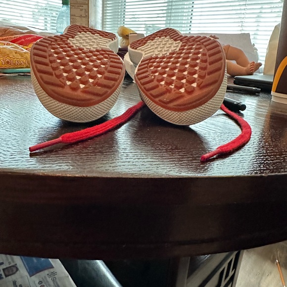 VANS KIDS CHECKERBOARD ULTRARANGE RAPIDWELD SHOES - Picture 6 of 8